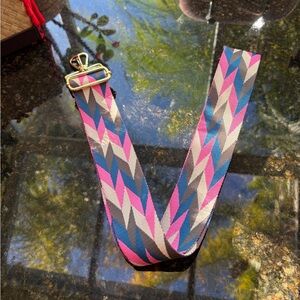 Multicolor Geometric Crossbody Strap